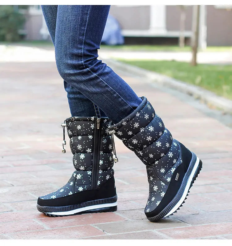 Women’s Mid-Calf Snow Boots